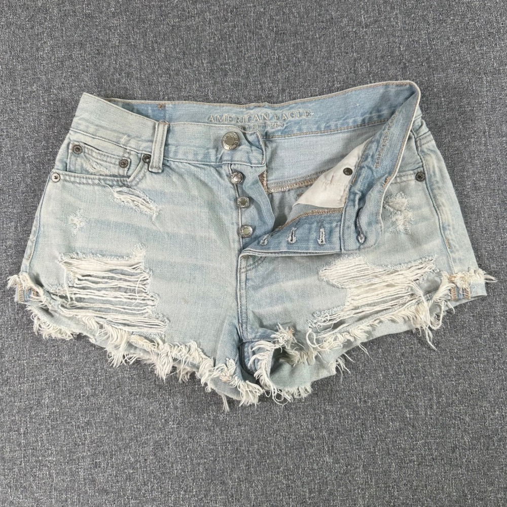 American Eagle Women Size 0 Distressed Denim Shorts Light Wash Button Fly Ripped